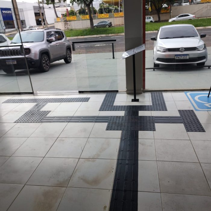 c768a7af-b269-42f7-ac74-d4bf99c0e5fb